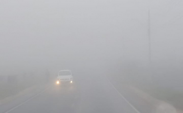 [Vídeo] Imagens mostram cerração densa e falta de visibilidade em rodovias da região de Criciúma
