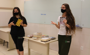Projeto Ecobook incentiva leitura sustentável no Colégio Satc 