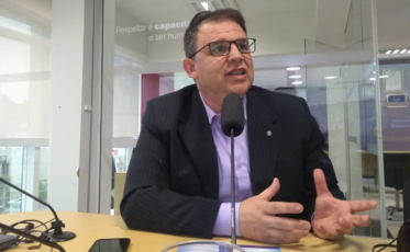 Economistas cobram ações econômicas claras do governo de SC