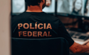 Homem é preso em flagrante por abuso e exploração de crianças em Criciúma