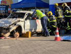 Bombeiros participam de simulação de acidente de trânsito no Parque das Nações