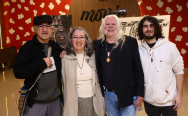 Emoção e homenagens marcam o lançamento da cinebiografia “Edi Balod – Linha de Frente”