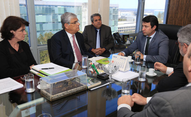 Moreira negocia no Ministério da Agricultura exportação de carne suína para o México