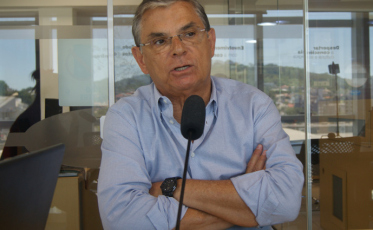 “O Estado tinha uma gestão com déficit”