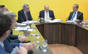 Governo federal vai disponibilizar nos próximos dias mais de R$ 90 milhões para ajudar os municípios catarinenses