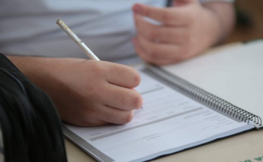 Cobrar taxa extra para pessoas com deficiência em escolas é ilegal