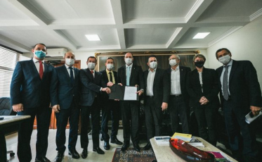 Governo de Santa Catarina causa revolta com o novo plano de carreira do magistério 