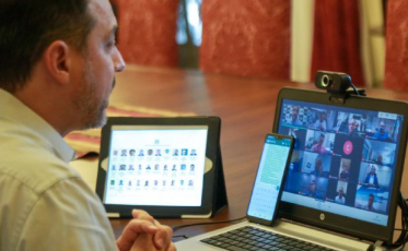 Governador anuncia quase R$ 1 bi em recursos para enfrentamento da Covid-19 