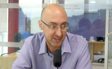 “Ao povo pertence e ao povo ficará”