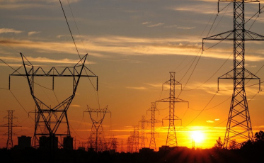 Aneel anuncia bandeira tarifária verde será mantida no ano inteiro