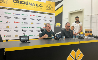 “É a característica de jogador que vai abastecer o modelo de jogo”, explica Tencati sobre reforços