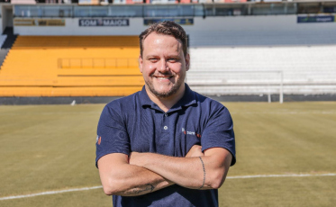 Emoção marca a primeira história de Enio Biz com o Criciúma (VÍDEO)