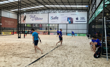 Começam os jogos no Open Viva Mais de Beach Tennis