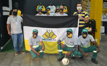 Tigre entrega máscaras para trabalhadores da limpeza urbana