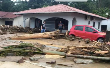 Carlos Moisés visitará regiões atingidas por enxurrada no Alto Vale do Itajaí