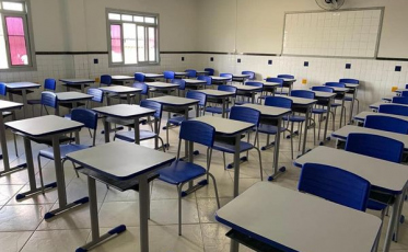 Para o Sindicato das Escolas Particulares, restam dúvidas e indignação