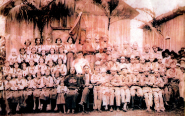 Escola Padre Miguel Giacca: Palco de educação, relações e memórias