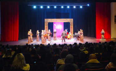 Padre que viveu há 300 anos toca no coração de público criciumense