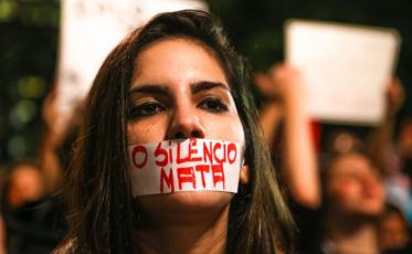 Projeto amplia cadastro de estupradores e inclui condenados por outros crimes contra a mulher