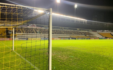 Criciúma x Vila Nova: duelo de Tigres por uma vaga no G-4