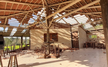 Siderópolis contabiliza estragos causados pelo vento