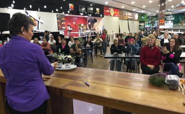 Bistek estimula cultivo de flores e plantas em casa (VÍDEO)