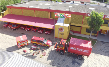 Bombeiros de SC a caminho de Brumadinho