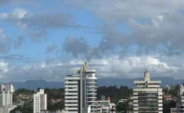 [Áudio] Semana inicia com temperaturas amenas em Criciúma e região