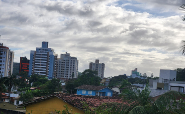 [Áudio] Friozinho e nebulosidade para este sábado