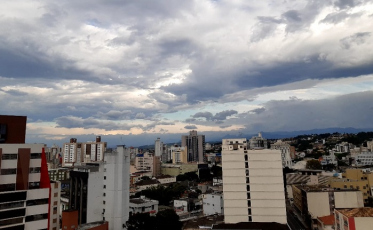 Vento traz mudança de tempo para região