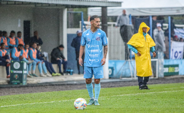 Caravaggio enfrenta o Tubarão pela Série B do Catarinense