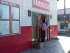 Veja como ladrões entraram em farmácia na Santa Luzia (VÍDEO)
