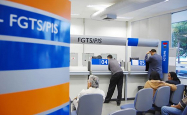 Agências da Caixa com horário estendido na segunda e terça-feira