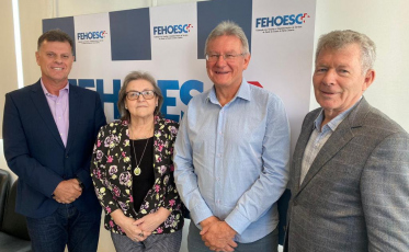 Federação dos Hospitais de SC elege nova diretoria