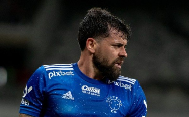 Criciúma contrata o meia Fernando Canesin