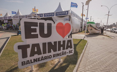 Festa da Tainha fez sucesso com shows nacionais