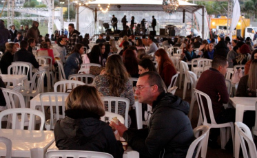 Festival de hambúrgueres e cervejas especiais reúne mais de 20 mil pessoas