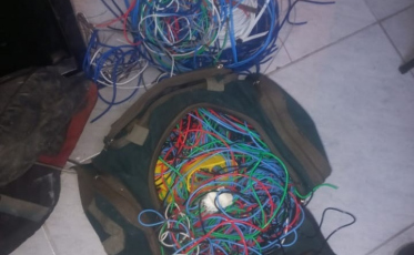 Após furtar 11 quilos de fios, homem é preso em Criciúma