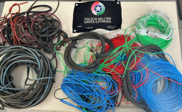 Criciúma: homem é preso com quase 20 quilos de fios furtados