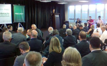 Unidade de Tecnologia em Cerâmica do Senai é inaugurada