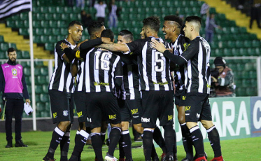 Antiga administradora tenta tirar o Figueirense da Série B