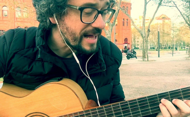 Içarense Filipe Speck lança EP gravado no RS e faz apresentação em Lisboa