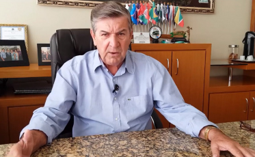 Prefeito de Lauro Müller anuncia corte de 40% em seu salário e do vice