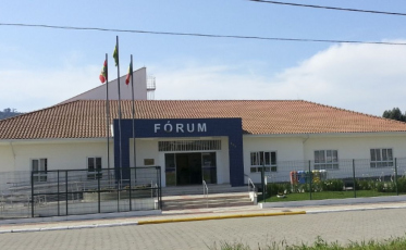 Homem é condenado a 38 anos por feminícidio em SC