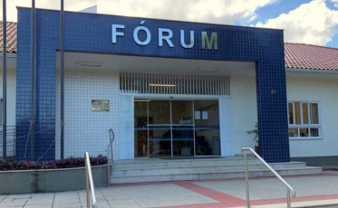 Júri em Forquilhinha condena homem a 16 anos de prisão