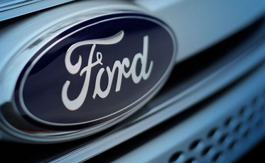 Ford suspende demissões e mantém negociação com trabalhadores