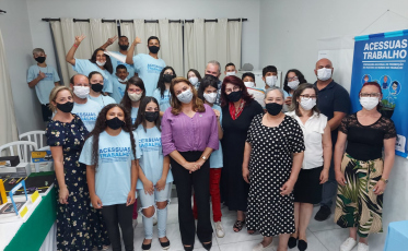 Governo de Içara e Abadeus formam 17 jovens em curso de qualificação profissional