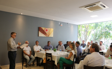 Acic recebe diretoria da Fiesc