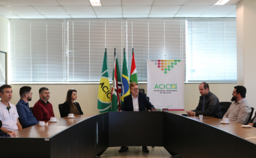 Acic recebe associados para manhã de debate sobre demandas da classe empresarial
