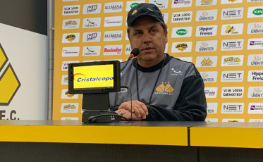 Kleina deve anunciar saída do Tigre